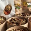 Мікс горіхів смажених №17 в деревяній коробочці - Зображення 3